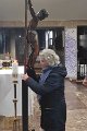 48 Adoracja krzyża